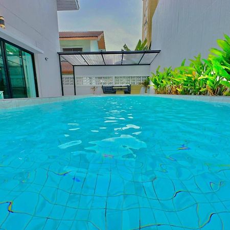 4Bedroom Pool Villa Near Walking St Bonk 芭達亞 外观 照片