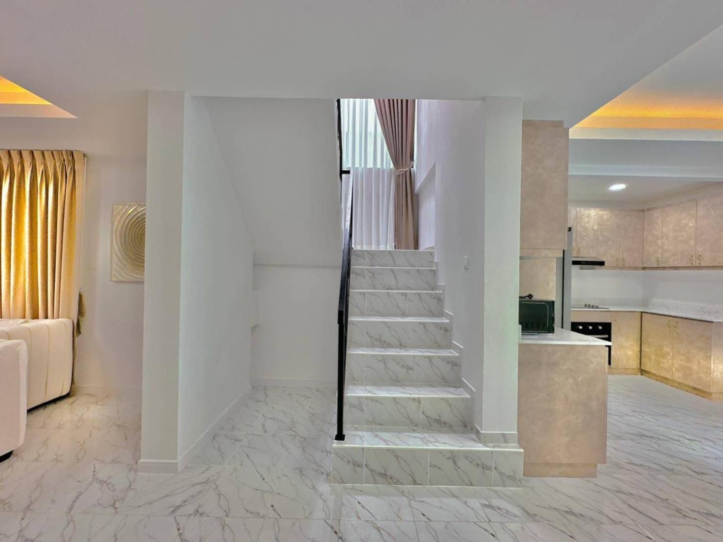 4Bedroom Pool Villa Near Walking St Bonk 芭達亞 外观 照片