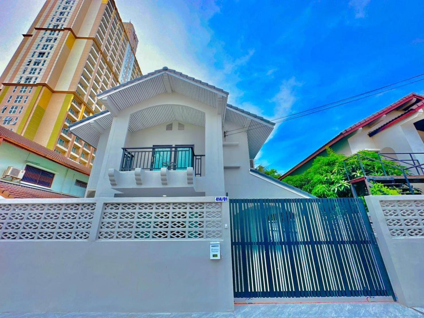 4Bedroom Pool Villa Near Walking St Bonk 芭達亞 外观 照片